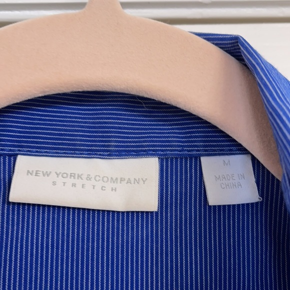 New York Company Stretch Shirt - Picture 2 of 3